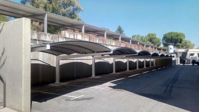 Marquesina aparcamiento caravanas en Castellón - Parkings Castelló